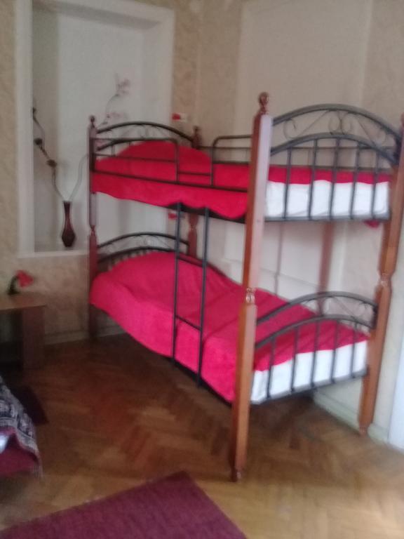 Tlt Guest House Telavi Exterior photo